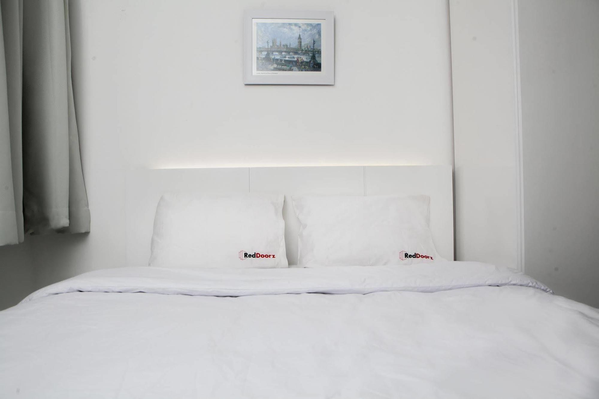 Reddoorz Plus Near Parahyangan University Bandung Zewnętrze zdjęcie